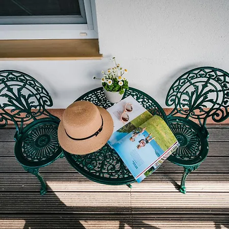 Guest house & 
