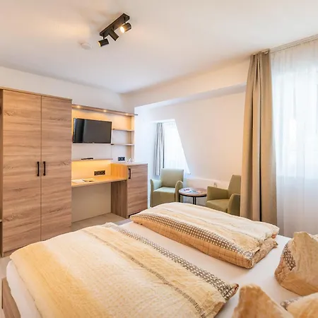 Guest house & 